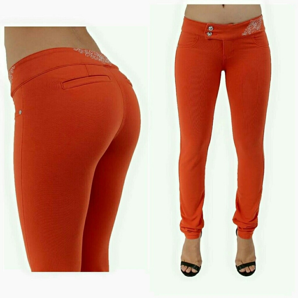 Brazilian Style Push Up Levanta Cola Sexy Jeans.